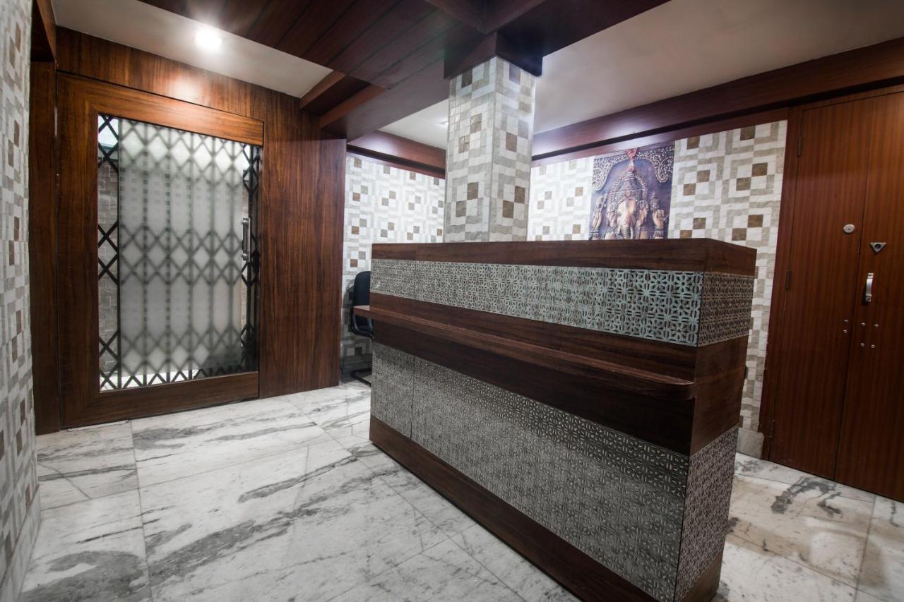 Oyo 14431 Sai Nivas Hotel Guwahati Bagian luar foto